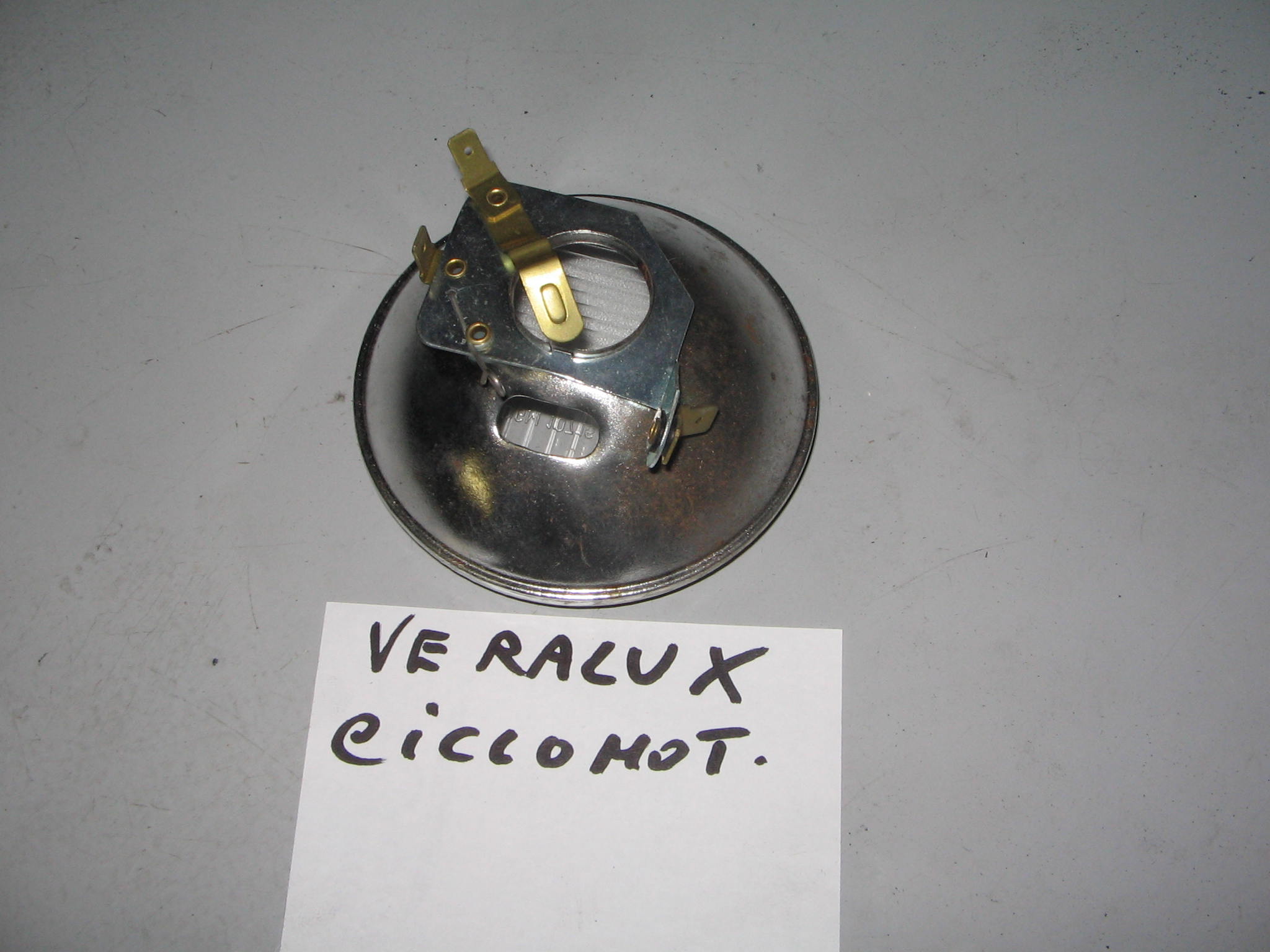 FARO CICLOMOTORE VISTO POST. N.1.837